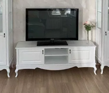 Тумба Арредо под ТВ с дверками купить в Москве - фото №1