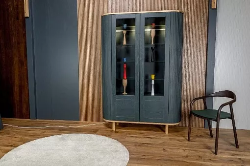 Витрины для гостиной купить в Москве - фото №1