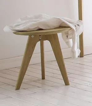 Табурет Lugo R194 из массива дуба купить в Москве - фото №1