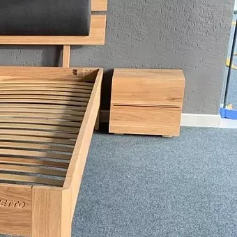 Прикроватная тумбочка Bayamo R195 из массива дуба купить в Москве - фото №1